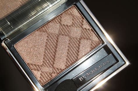 burberry wet dry silk eyeshadow swatches|burberry sheer eye shadow.